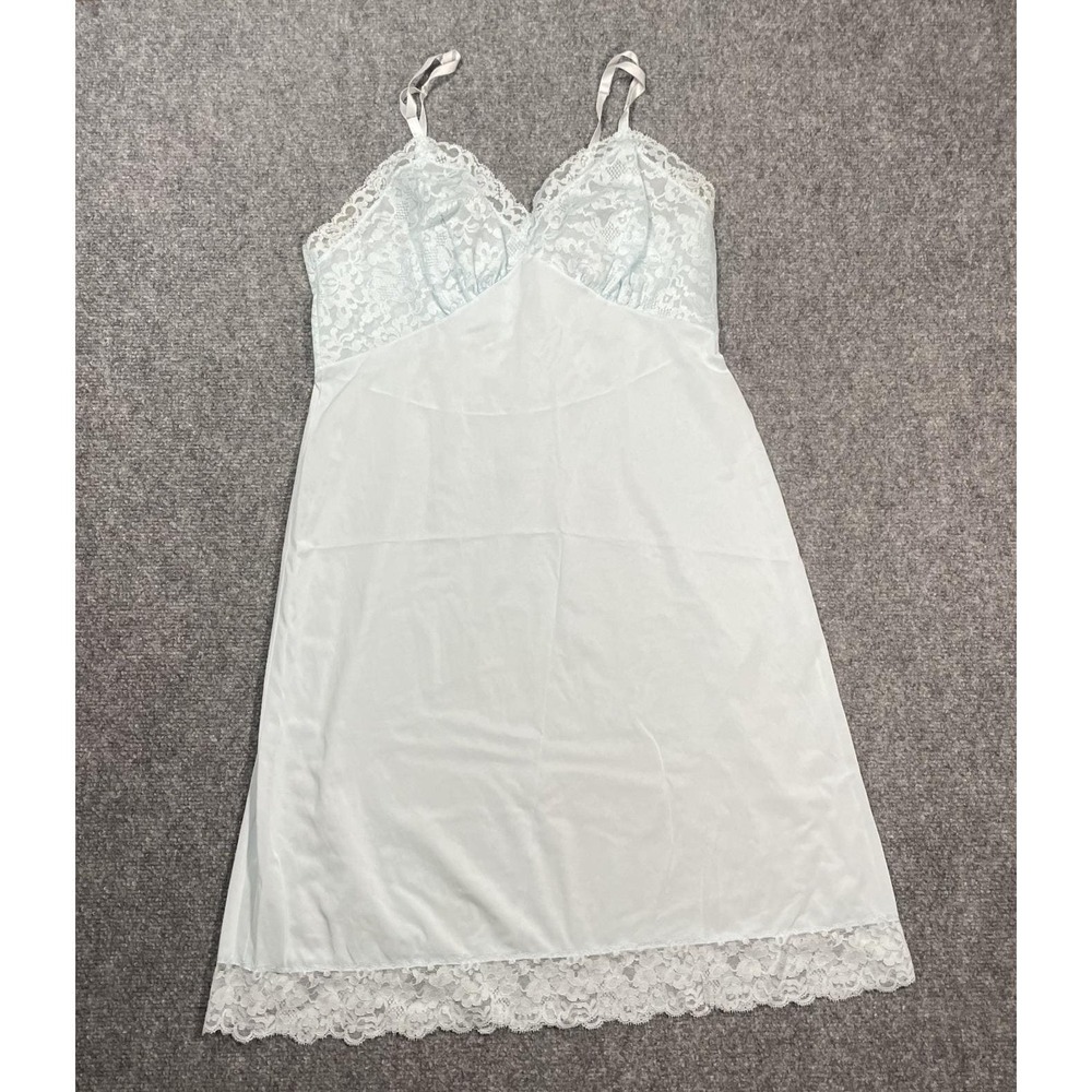 Vintage Vanity Fare Tricot Lace Slip Sz 36 Ice Blue Knee Length Made in‎ the USA